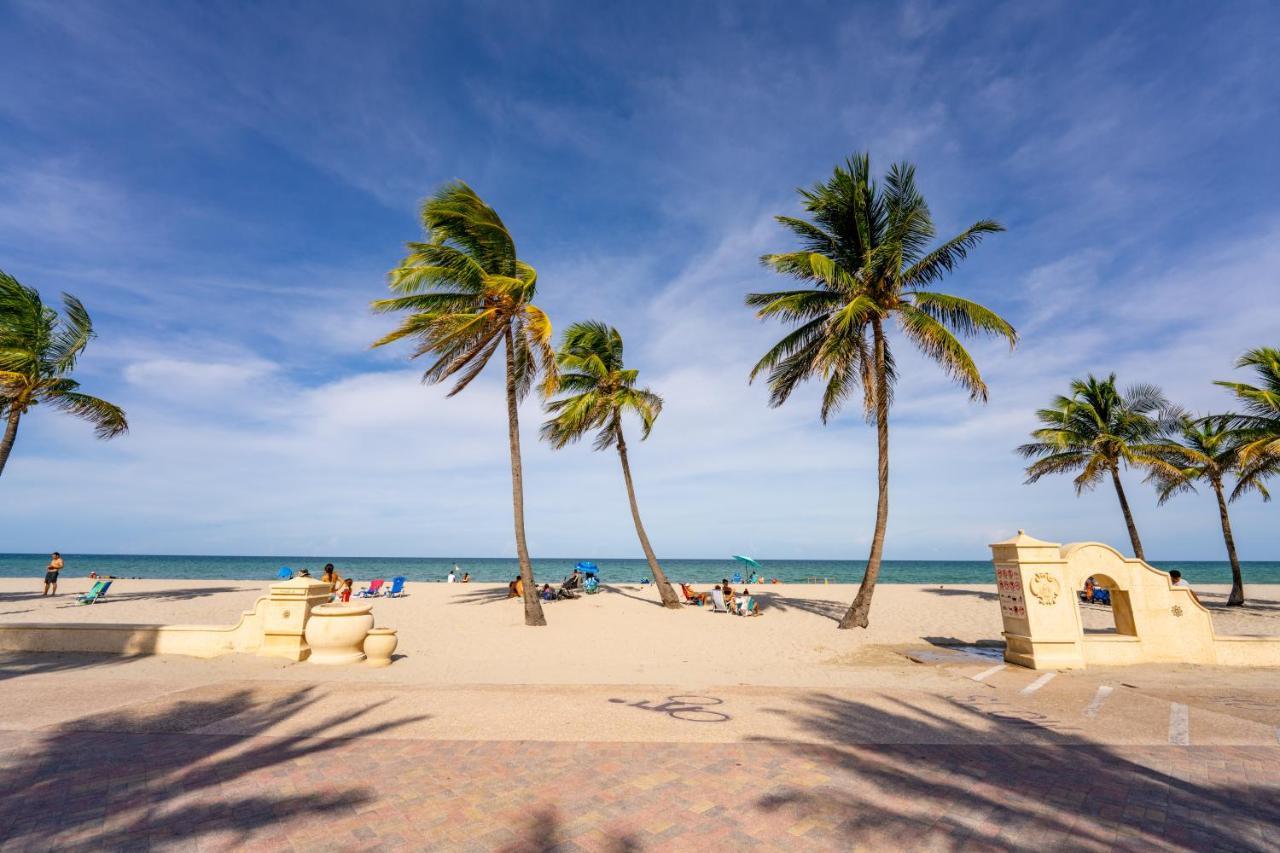 The Surf Hollywood Beach Εξωτερικό φωτογραφία